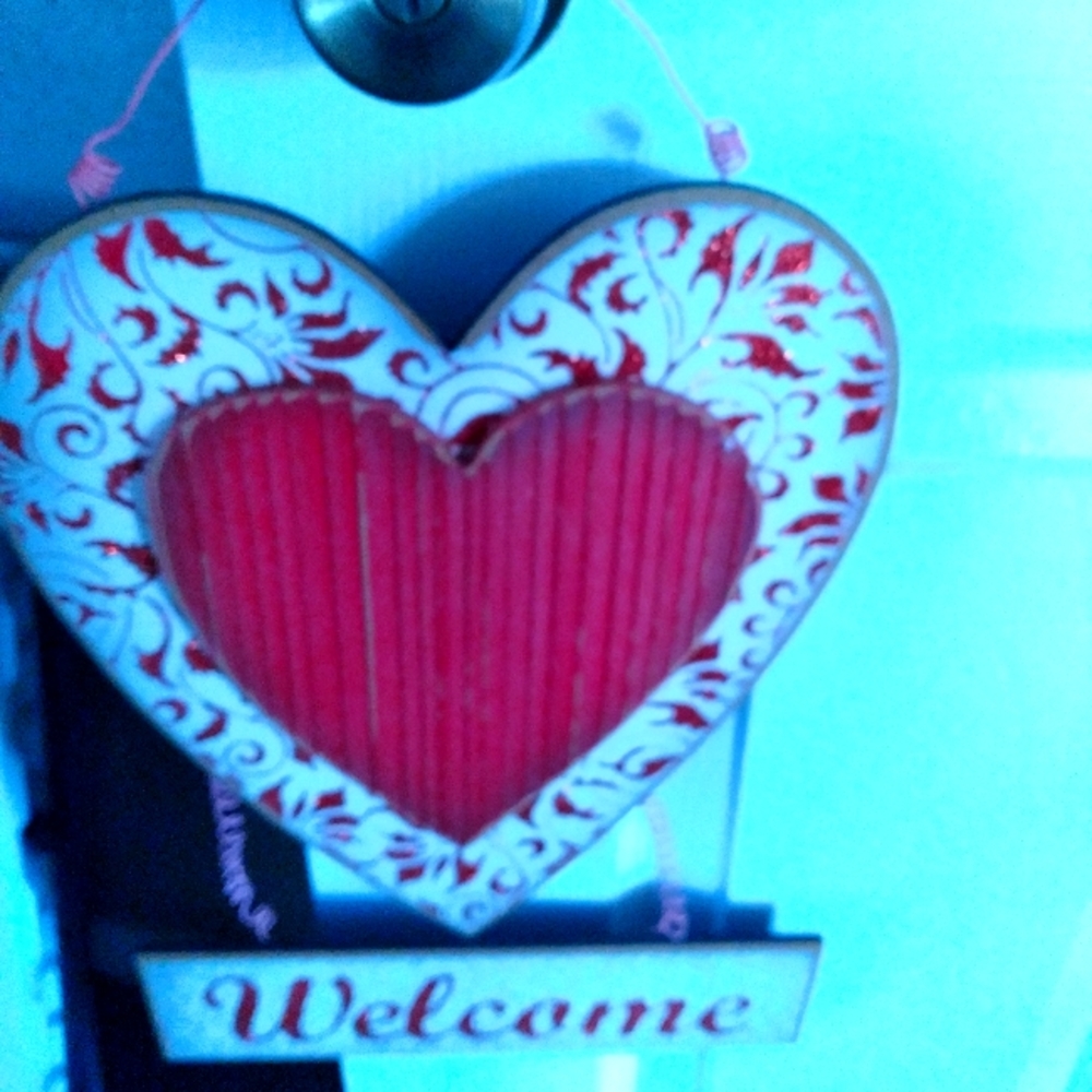 Valentine wall decor